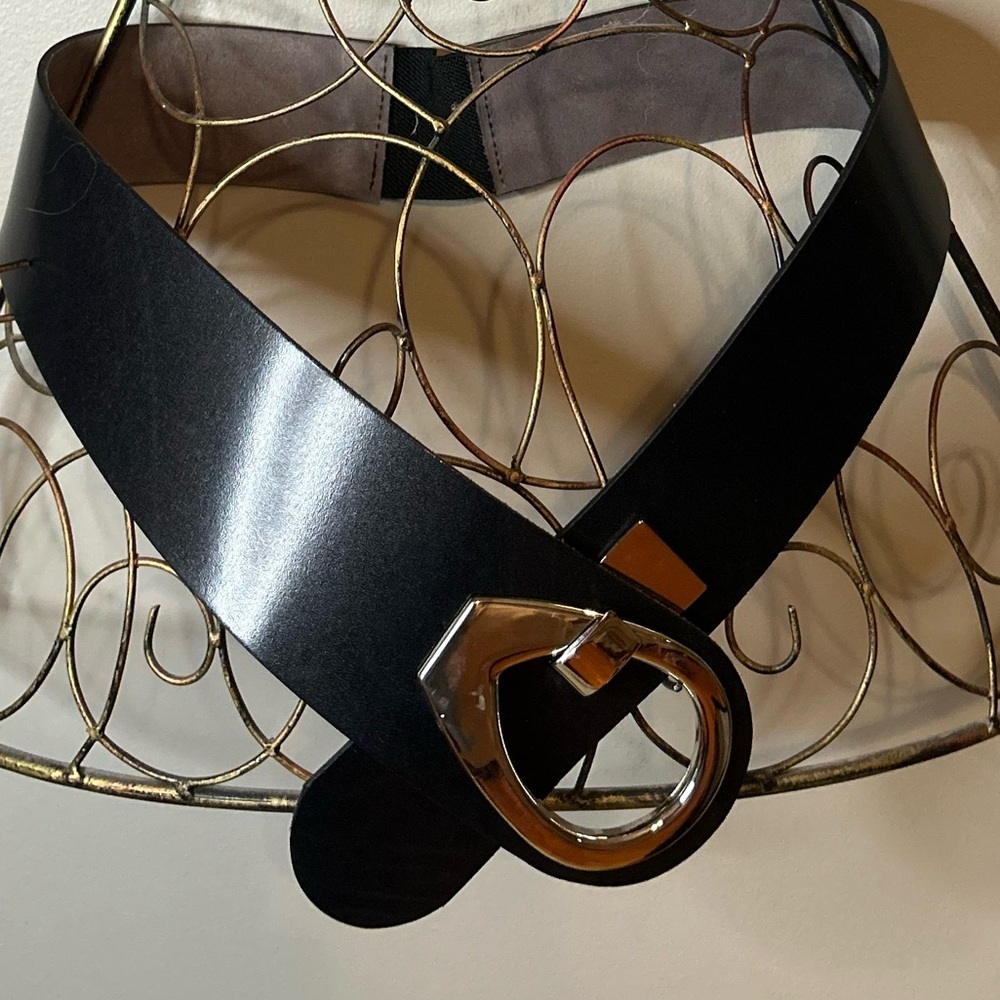 Leather belt - Picture 9 of 11
